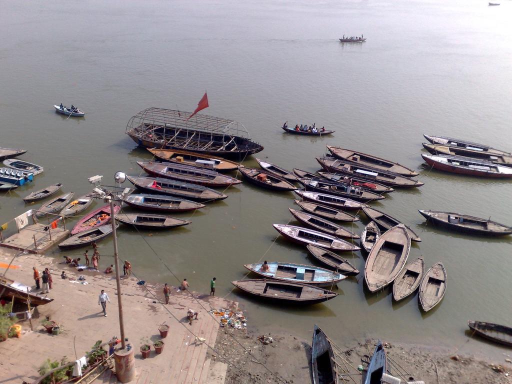 Grg Shanti Guest House Varanasi Near Manikarnika Ghat Esterno foto