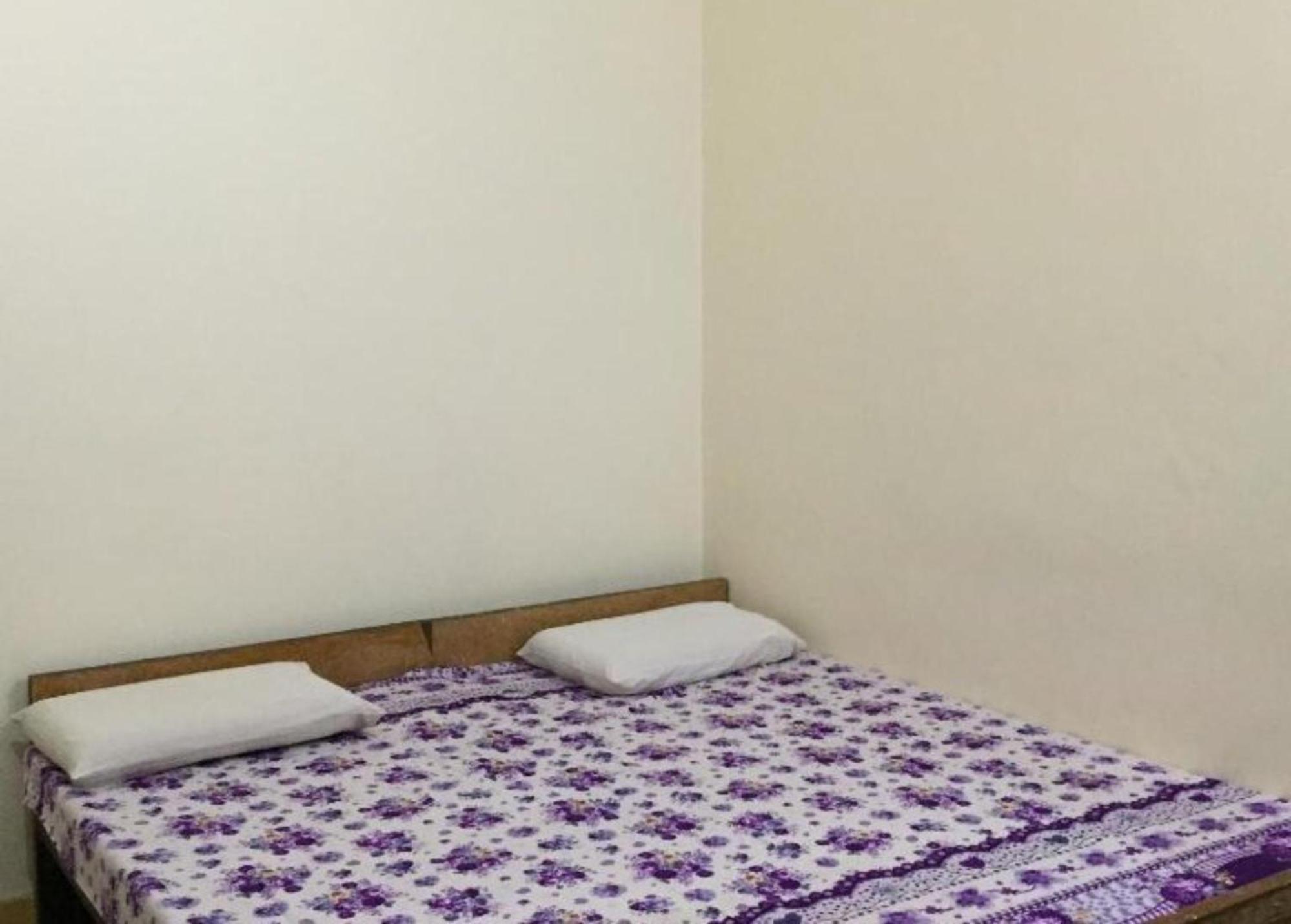 Grg Shanti Guest House Varanasi Near Manikarnika Ghat Esterno foto