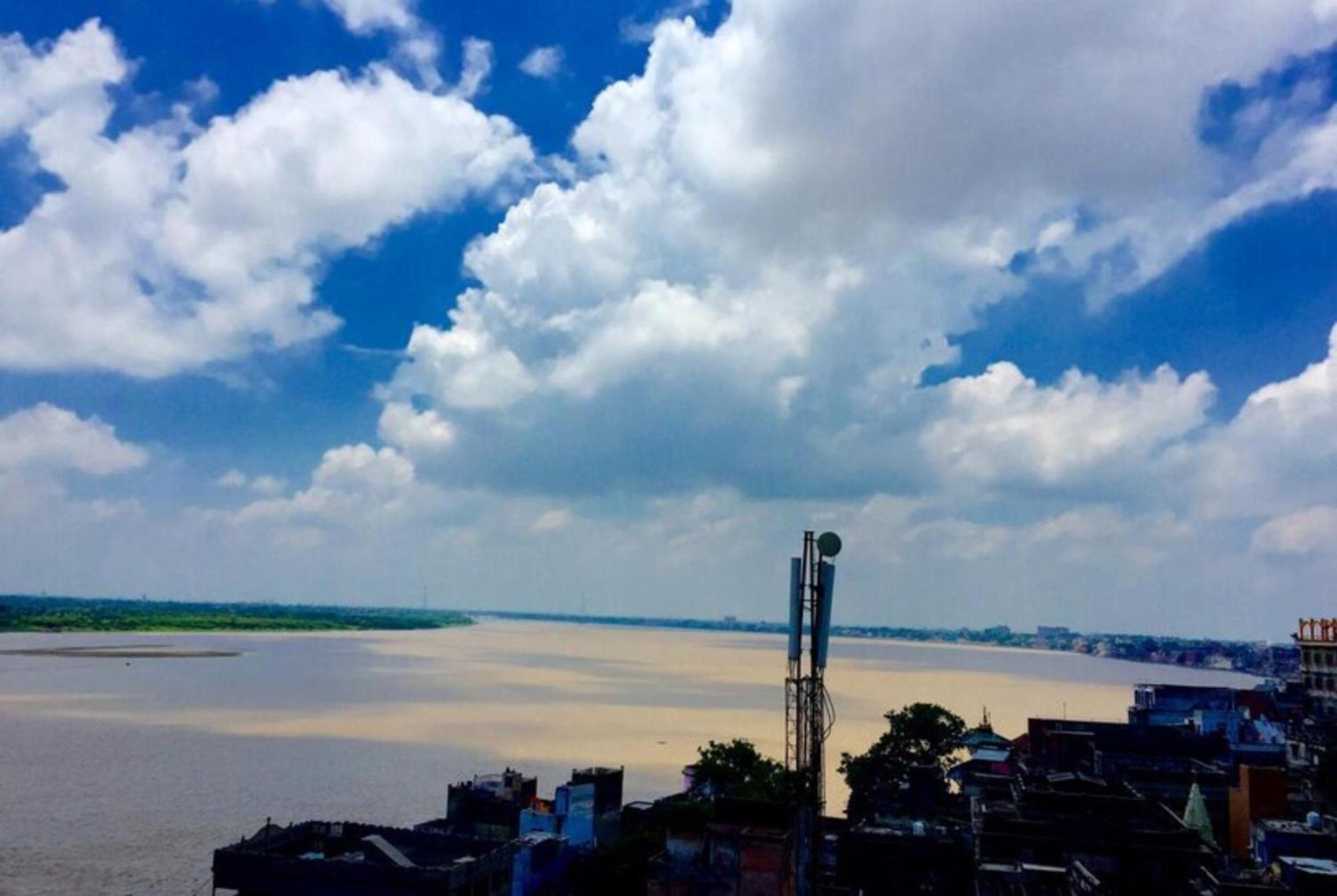 Grg Shanti Guest House Varanasi Near Manikarnika Ghat Esterno foto