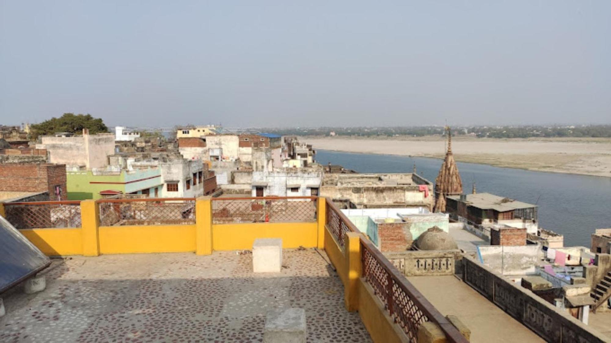 Grg Shanti Guest House Varanasi Near Manikarnika Ghat Esterno foto