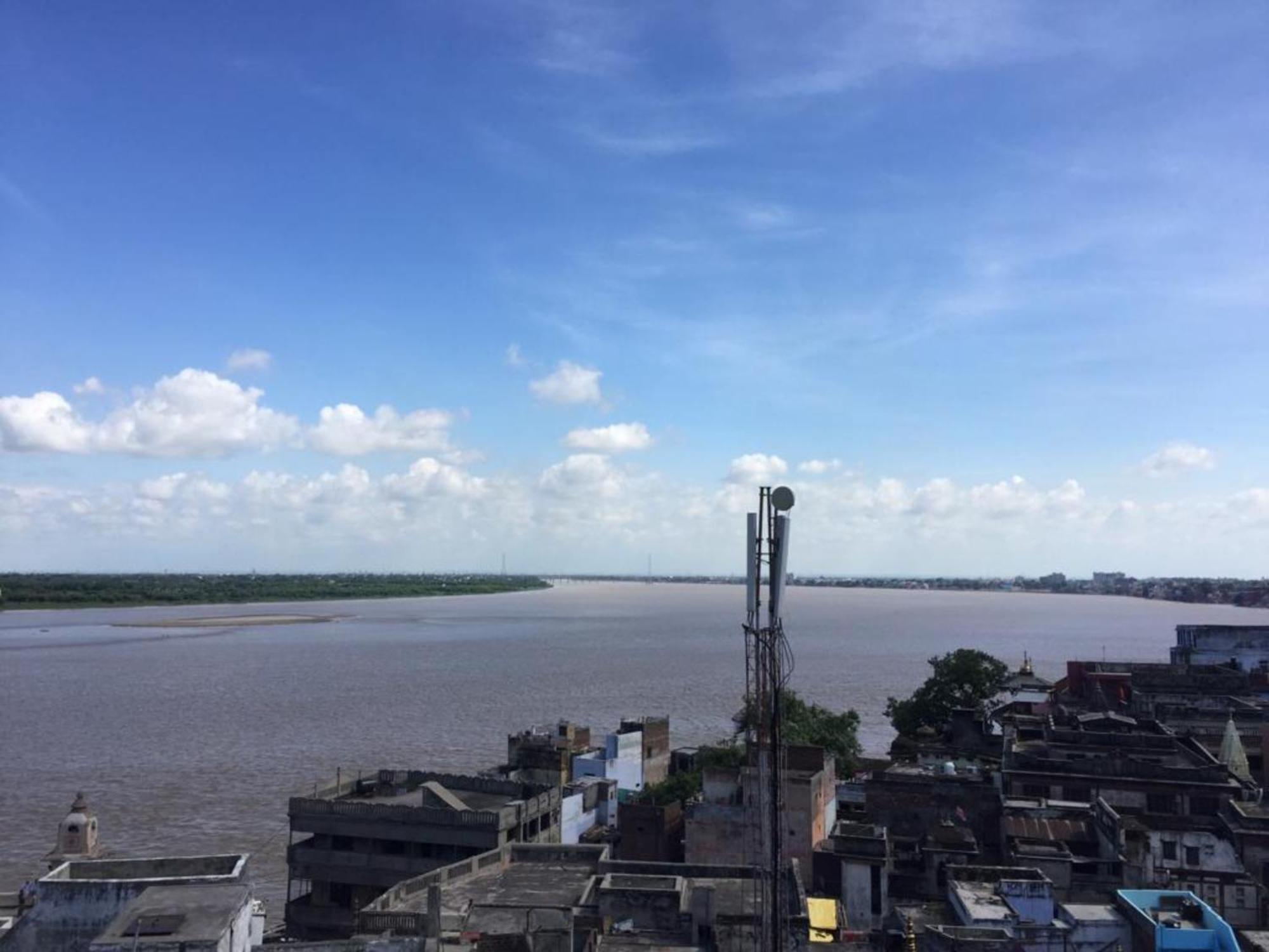 Grg Shanti Guest House Varanasi Near Manikarnika Ghat Esterno foto