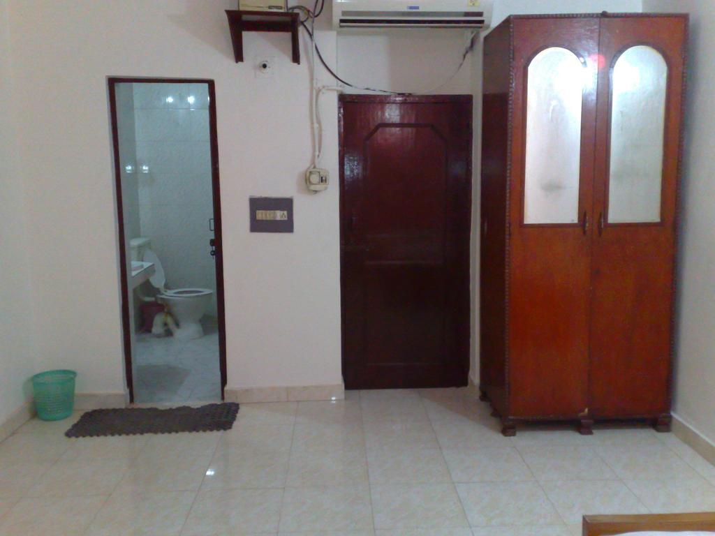 Grg Shanti Guest House Varanasi Near Manikarnika Ghat Camera foto