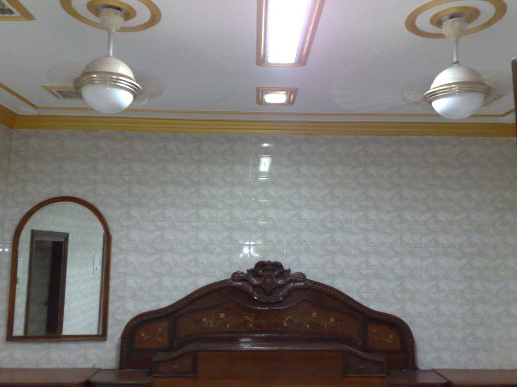 Grg Shanti Guest House Varanasi Near Manikarnika Ghat Camera foto
