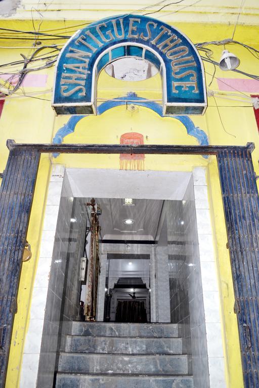 Grg Shanti Guest House Varanasi Near Manikarnika Ghat Esterno foto