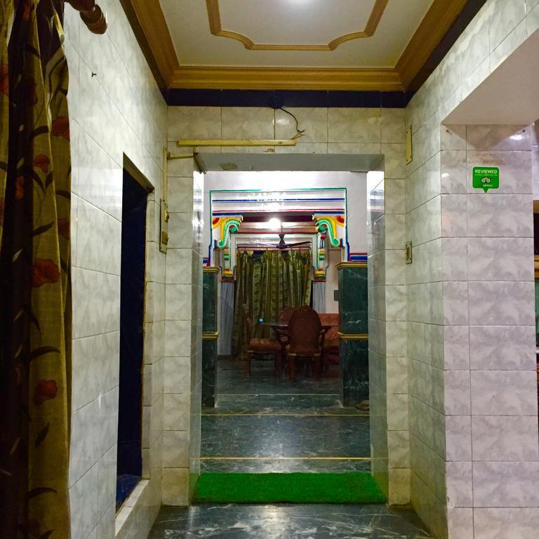 Grg Shanti Guest House Varanasi Near Manikarnika Ghat Esterno foto