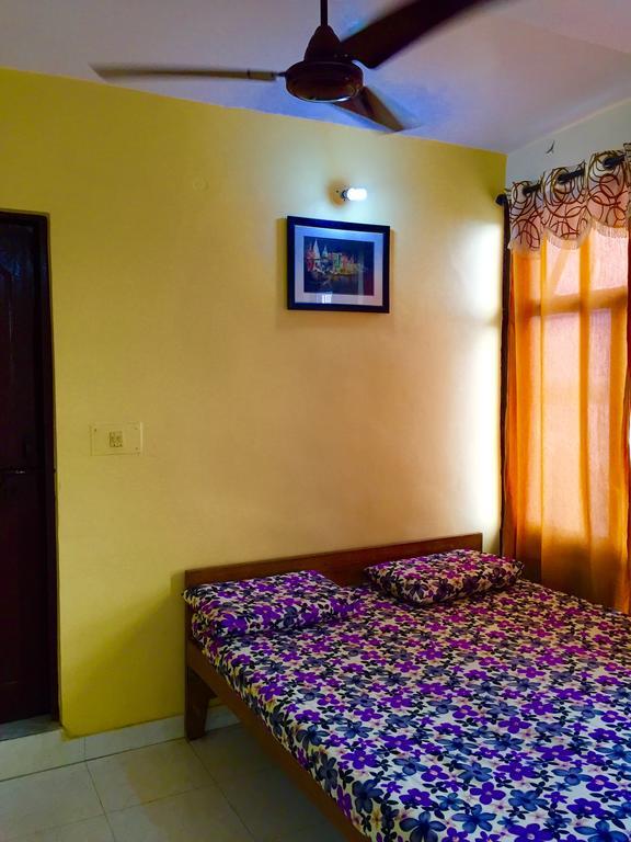 Grg Shanti Guest House Varanasi Near Manikarnika Ghat Esterno foto